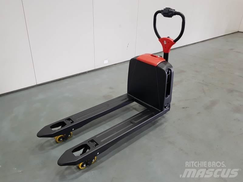 EP F4 PALLET TRUCK Transpaleta electica cu furca