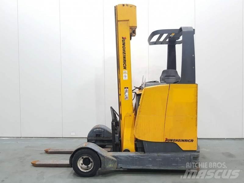 Jungheinrich ETVC20 Stivuitor cu catarg retractabil