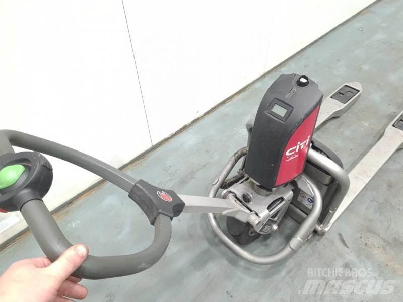 Linde CITI ONE 1130-00 Transpaleta electica cu furca