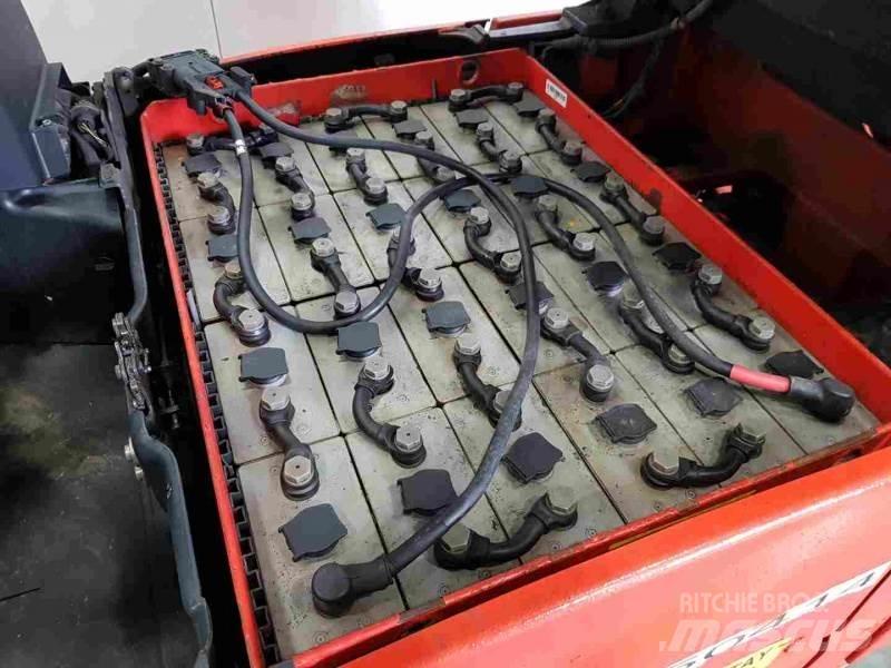 Linde E16PH Stivuitor electric
