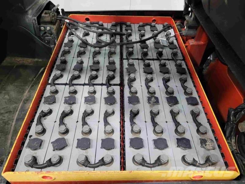 Linde E20-01 Stivuitor electric