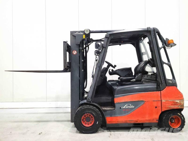Linde E30-01 Stivuitor electric