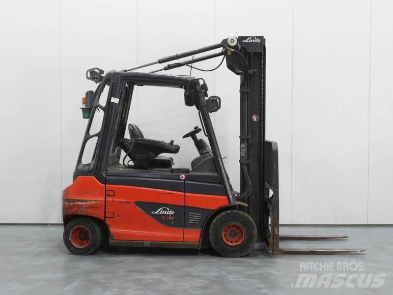 Linde E30-01 387 Stivuitor electric