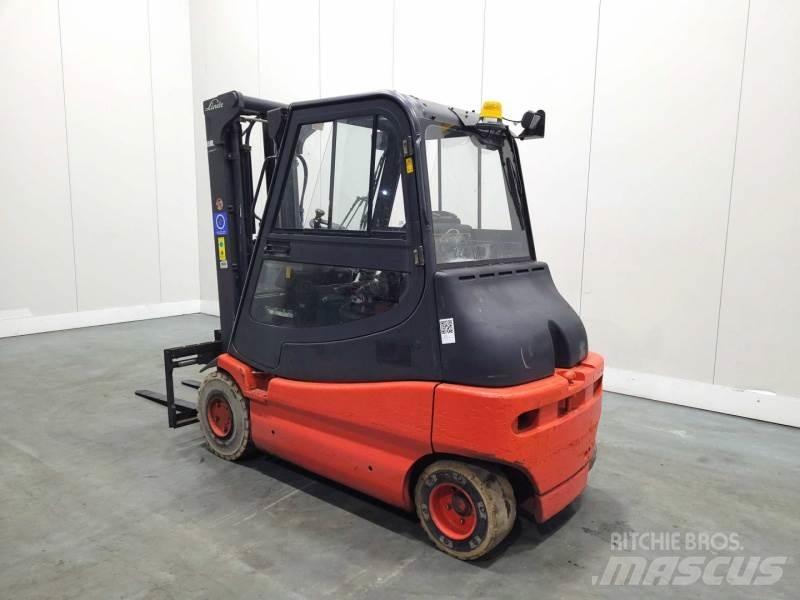 Linde E30-03 336 Stivuitor electric