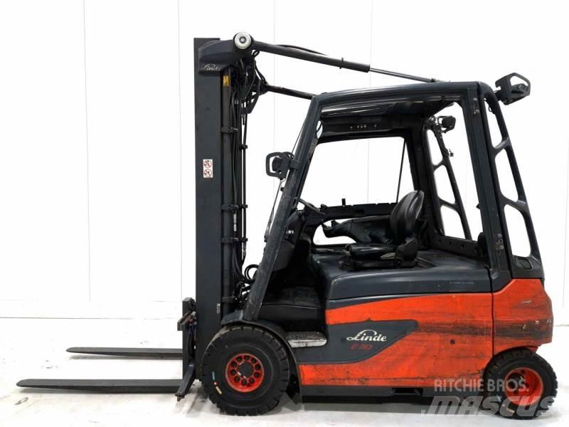Linde E30L-01 Stivuitor electric