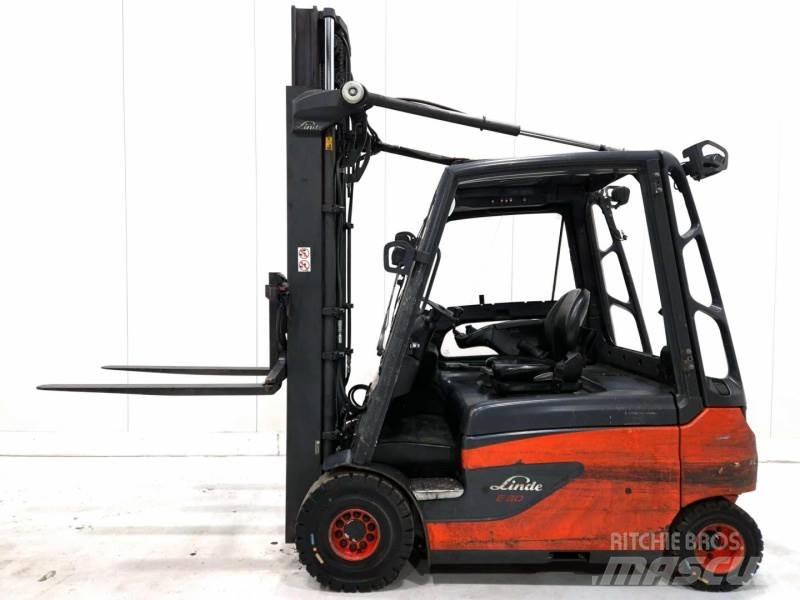 Linde E30L-01 Stivuitor electric