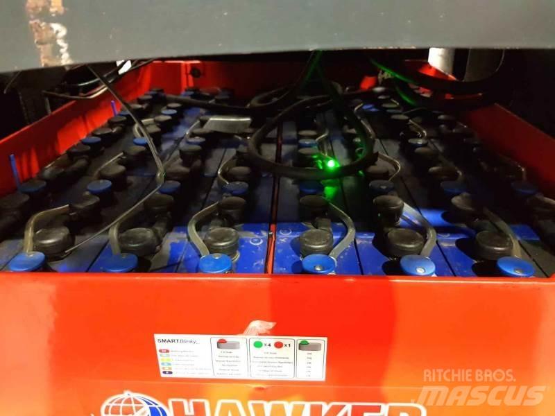 Linde K 011 Stivuitoare pentru culoare inguste