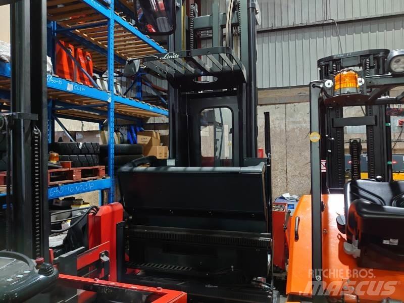 Linde K10 011 Stivuitoare pentru culoare inguste