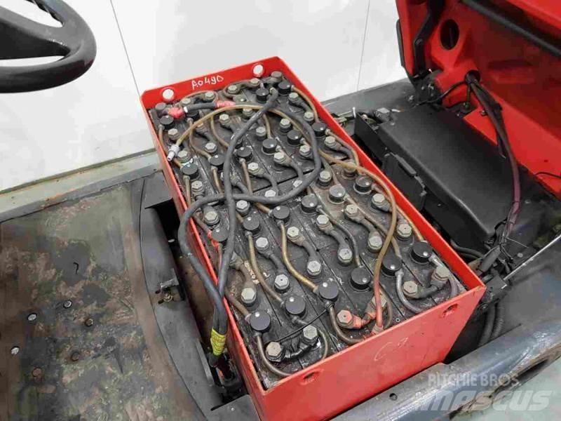 Linde P60Z Camioane de tractiune