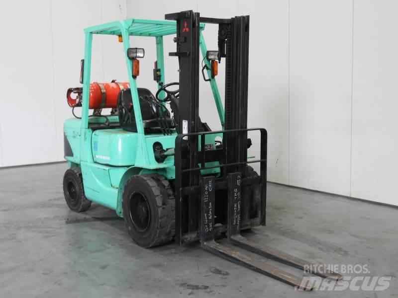 Mitsubishi FG35K Stivuitor GPL