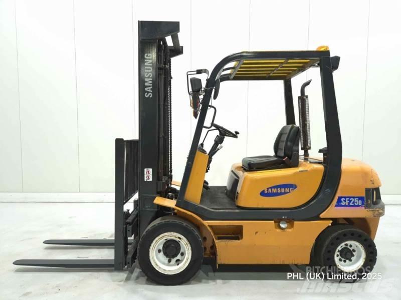 Samsung SF25D Stivuitor diesel