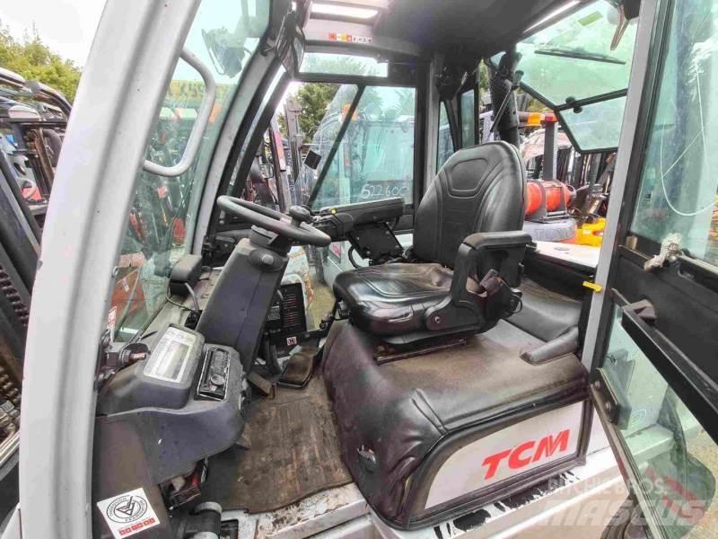TCM YG1D2A30H Stivuitor diesel