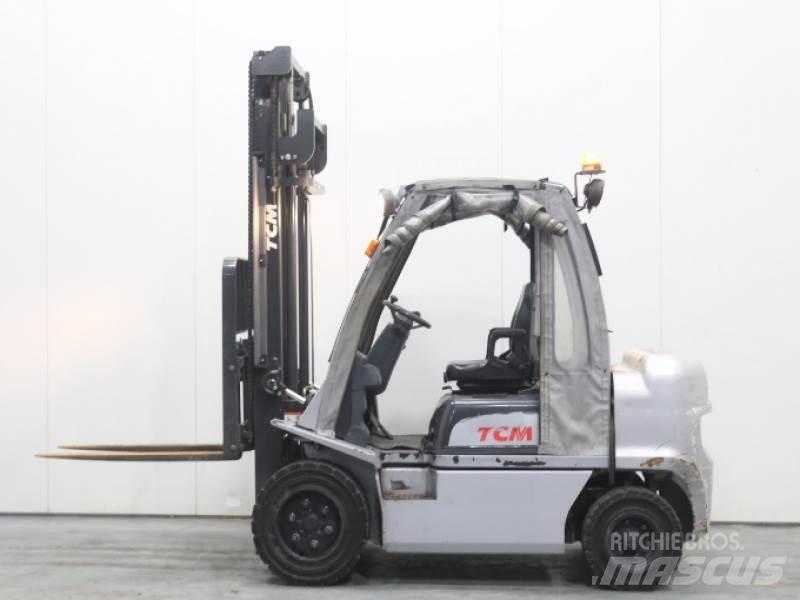 TCM YG1D2A32H Stivuitor diesel