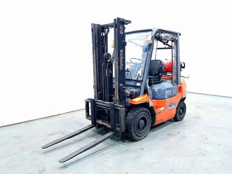 Toyota 42-7FGF25 Stivuitor GPL