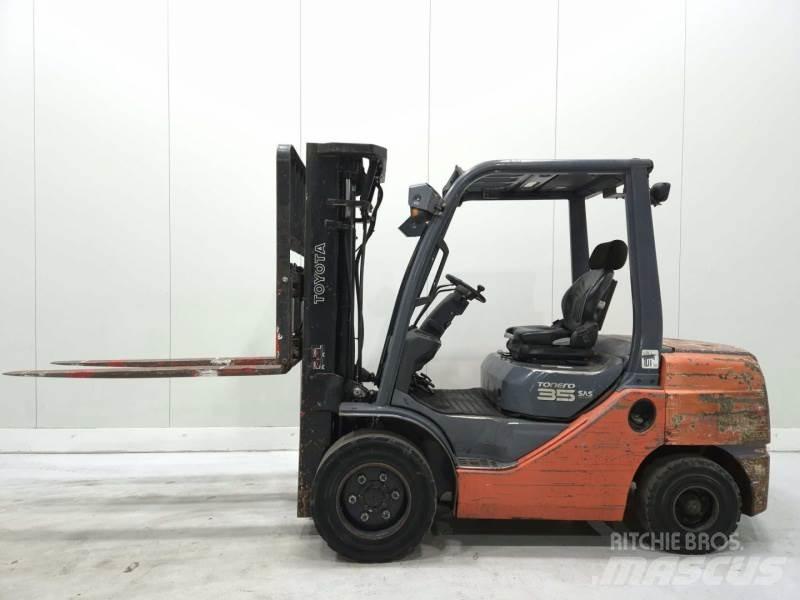 Toyota 52-8FDJF35 Stivuitor diesel