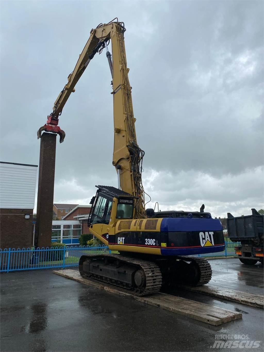 CAT 330CL Excavatoare de demolare