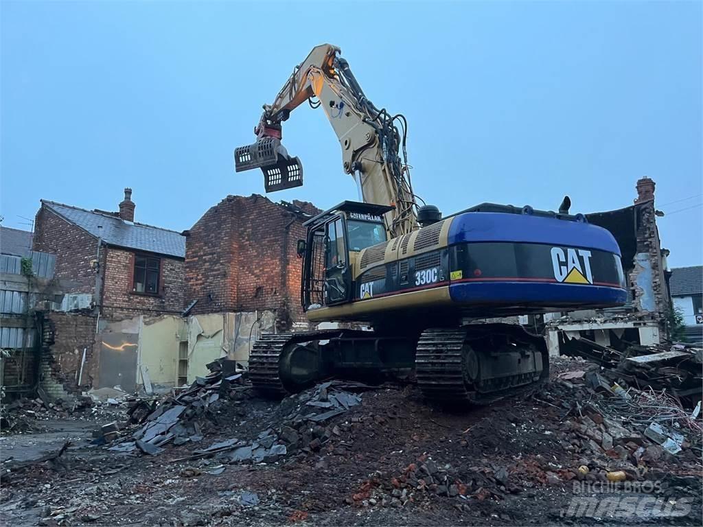 CAT 330CL Excavatoare de demolare