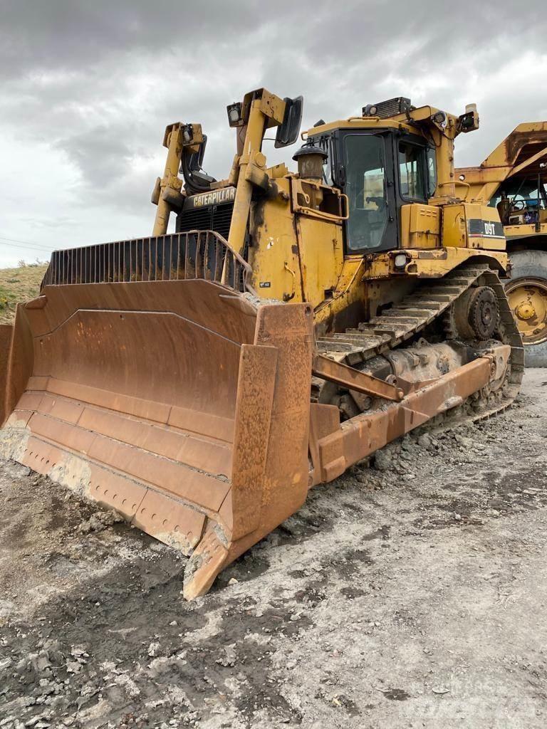 CAT D9T Buldozere pe senile