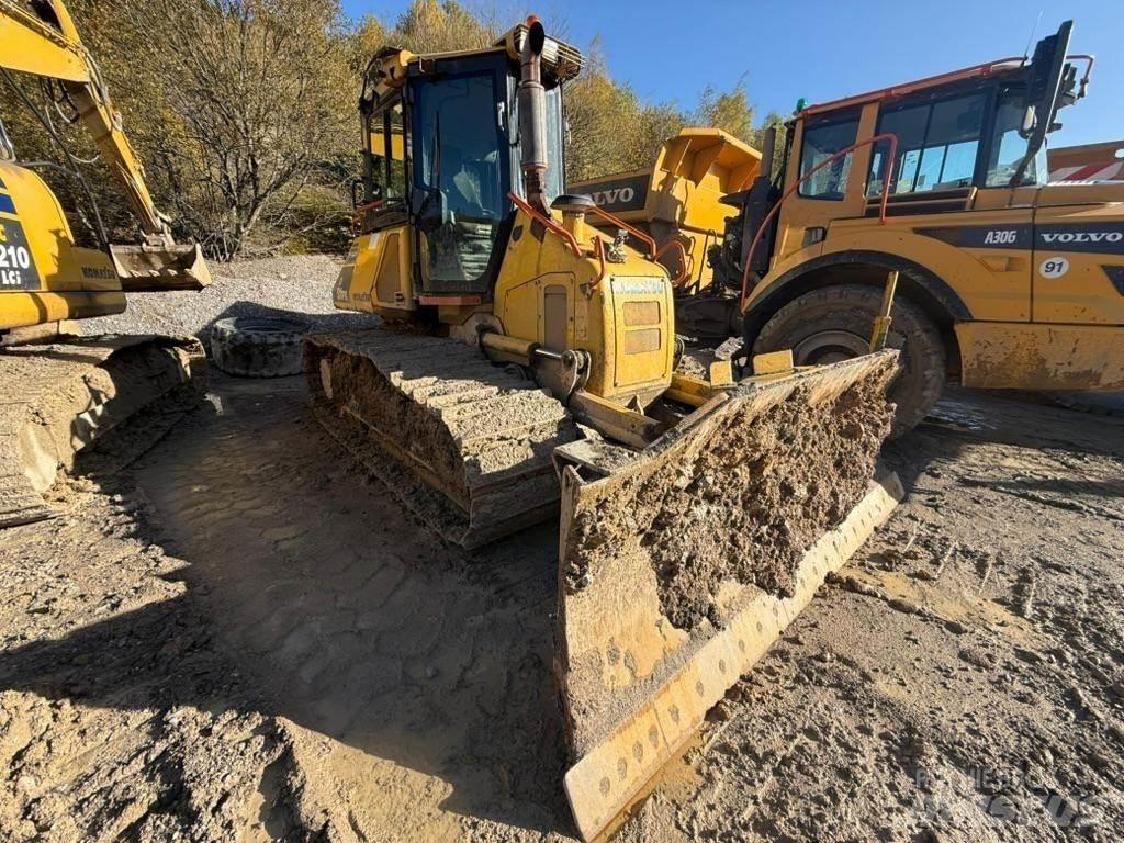 Komatsu D51PX Buldozere pe senile