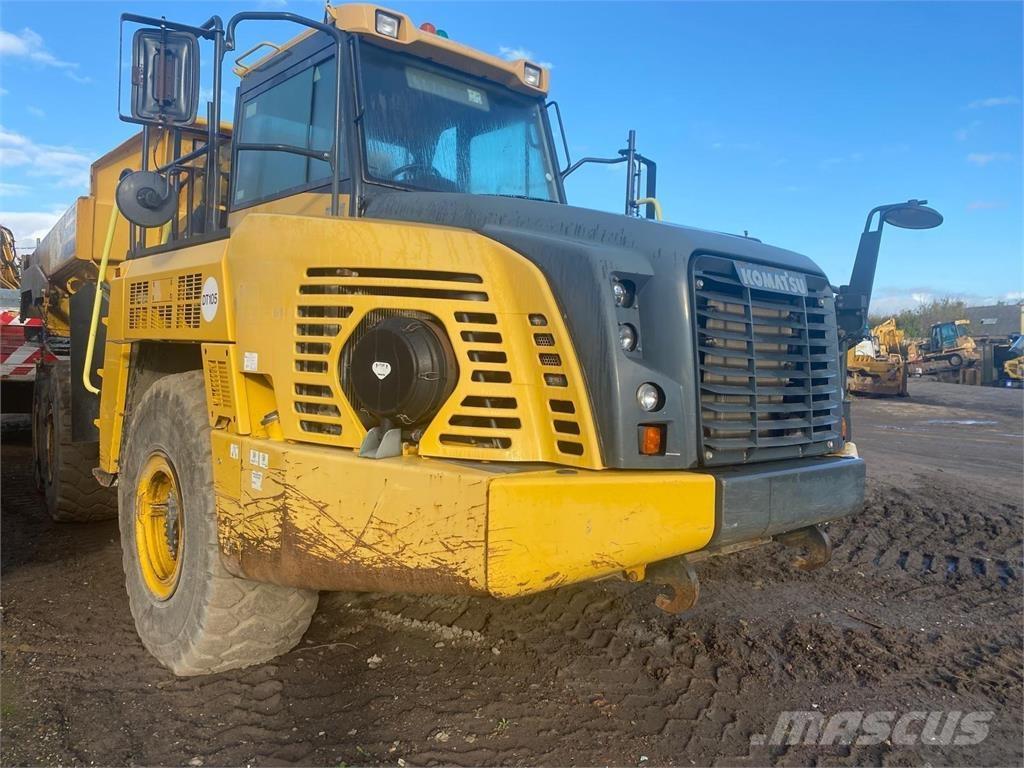 Komatsu HM300-5 Transportoare articulate