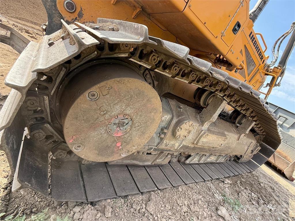 Liebherr PR 736 Buldozere pe senile