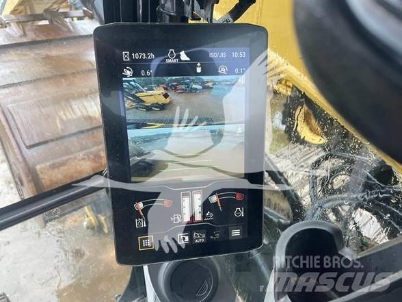 CAT 320 Excavatoare pe șenile

