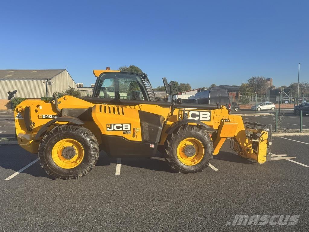 JCB  Stivuitoare telescopice