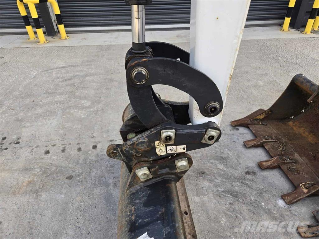 Bobcat E17 Mini excavatoare < 7t