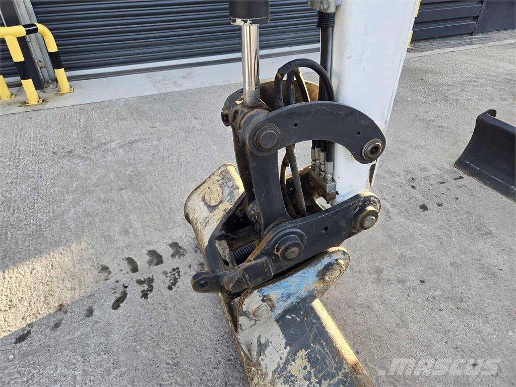 Bobcat E27 Mini excavatoare < 7t
