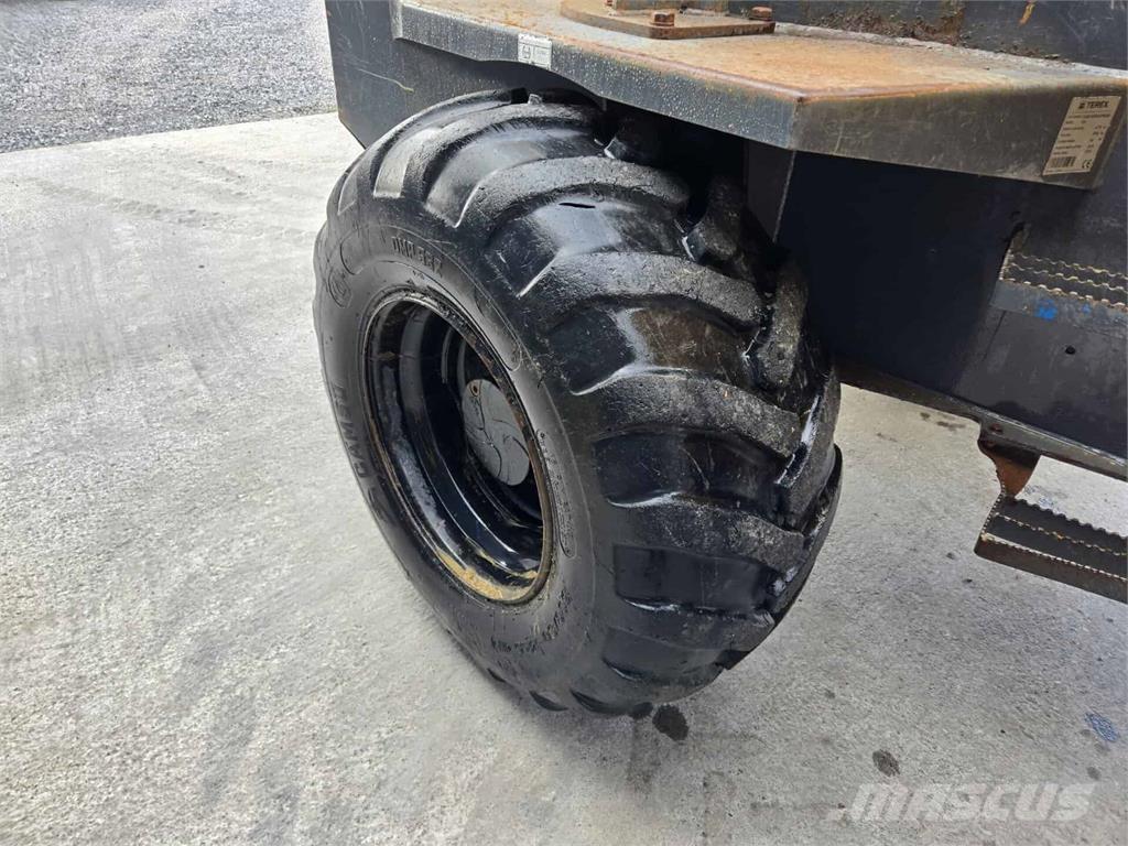 Terex TA9 Minitractor de teren