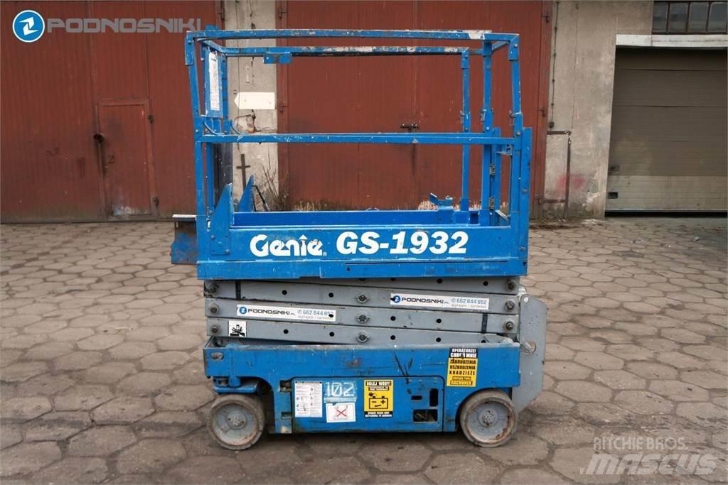 Genie 1932 Platforme foarfeca