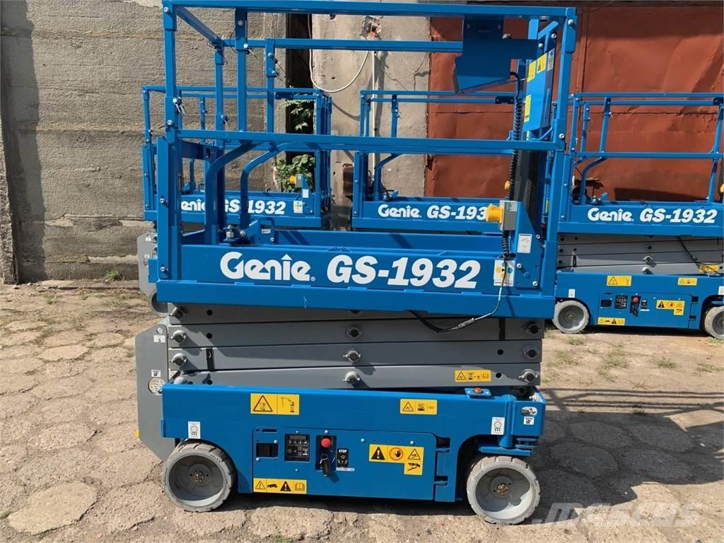 Genie 1932 Platforme foarfeca