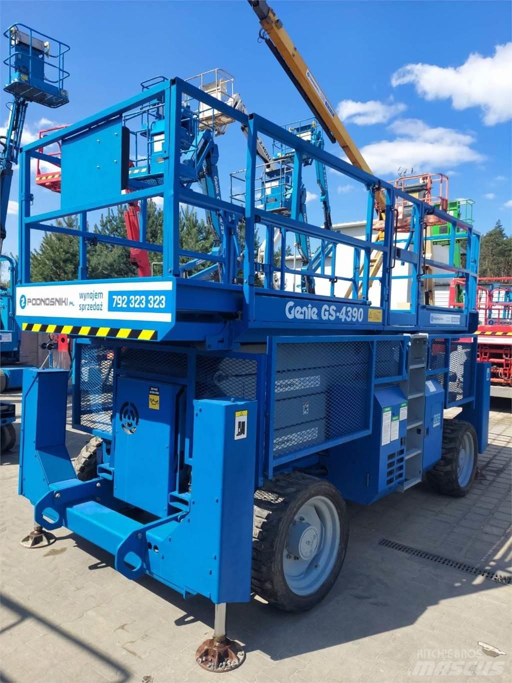 Genie GS-4390 RT Platforme foarfeca