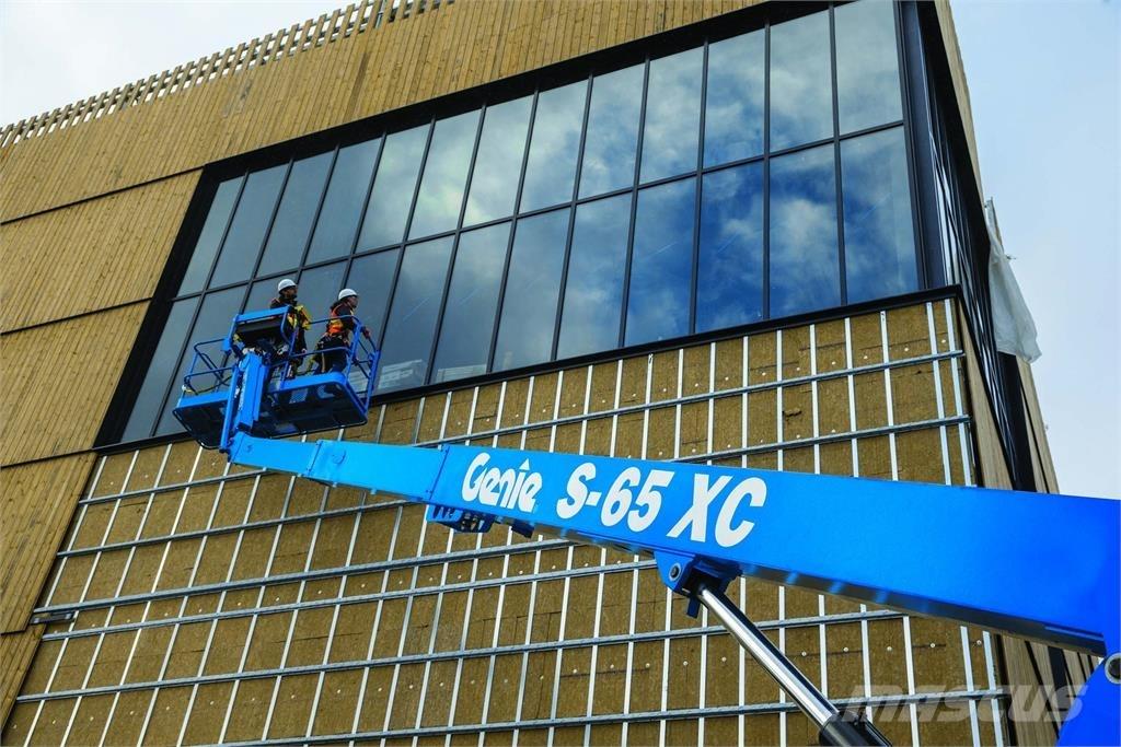 Genie S-65 XC Nacele cu brat telescopic