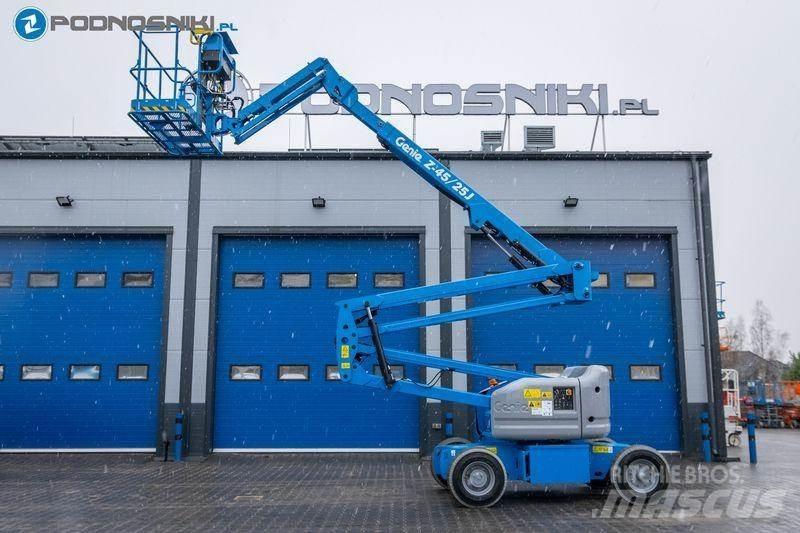 Genie Z-45/25J Nacele cu brat articulat