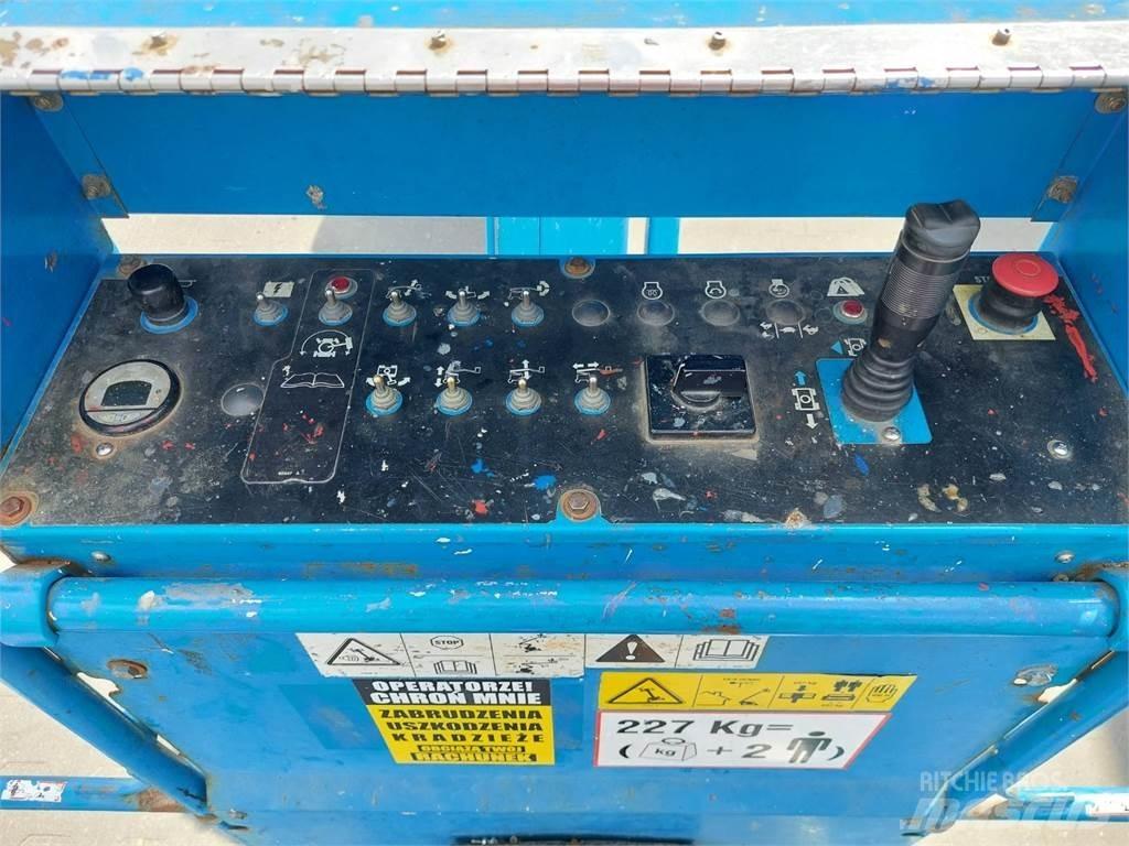 Genie Z-45/25J DC Nacele cu brat articulat