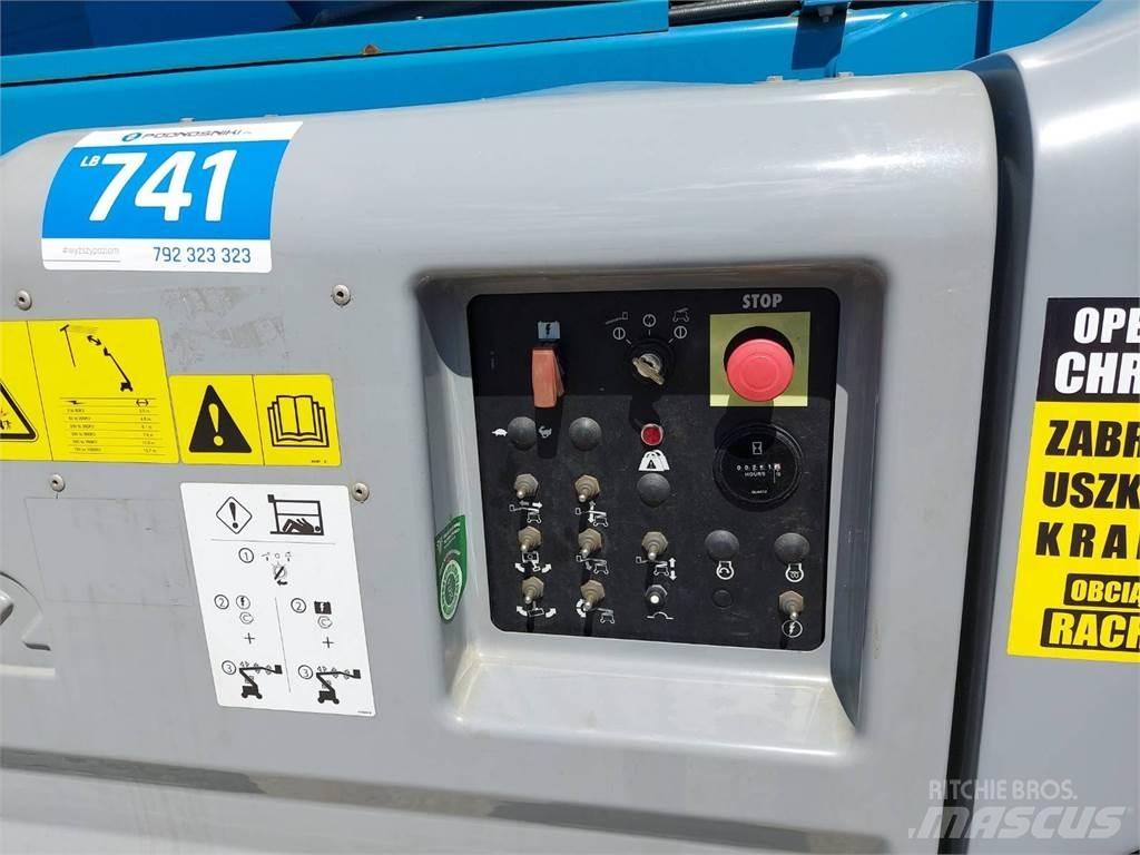 Genie Z-45/25J DC Nacele cu brat articulat