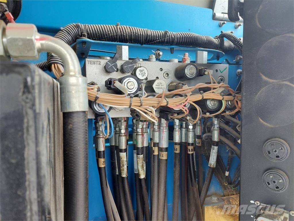 Genie Z-45/25J RT Nacele cu brat articulat