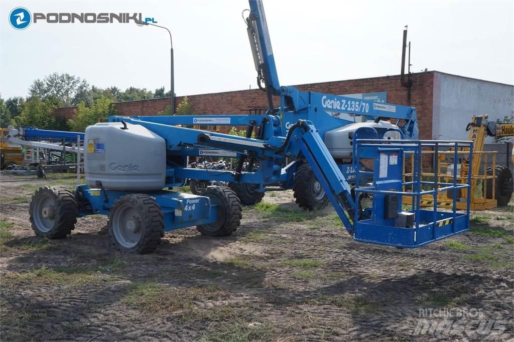 Genie Z45/25J Nacele cu brat articulat