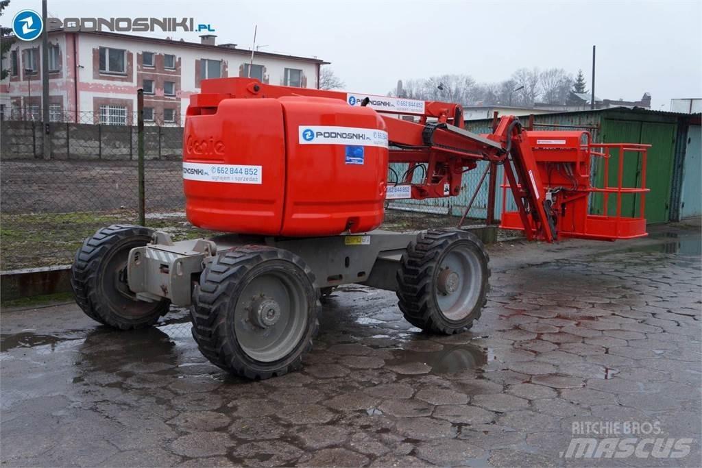 Genie Z45/25J Nacele cu brat articulat