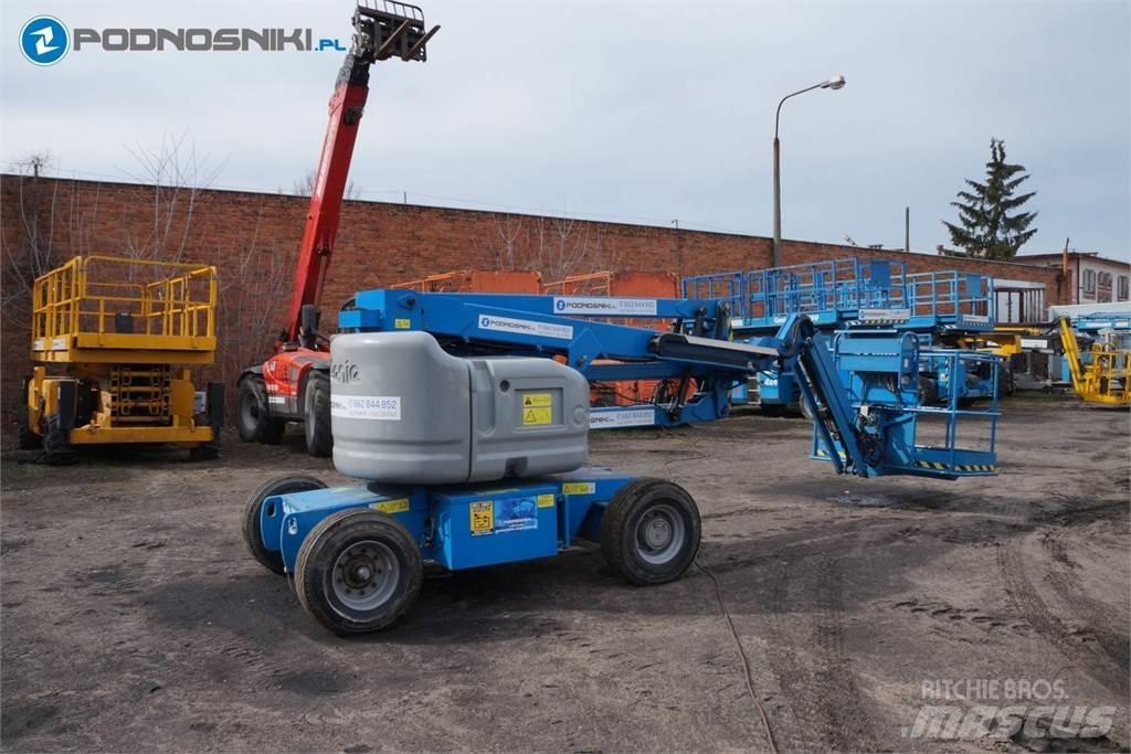 Genie Z45/25J DC Nacele cu brat articulat