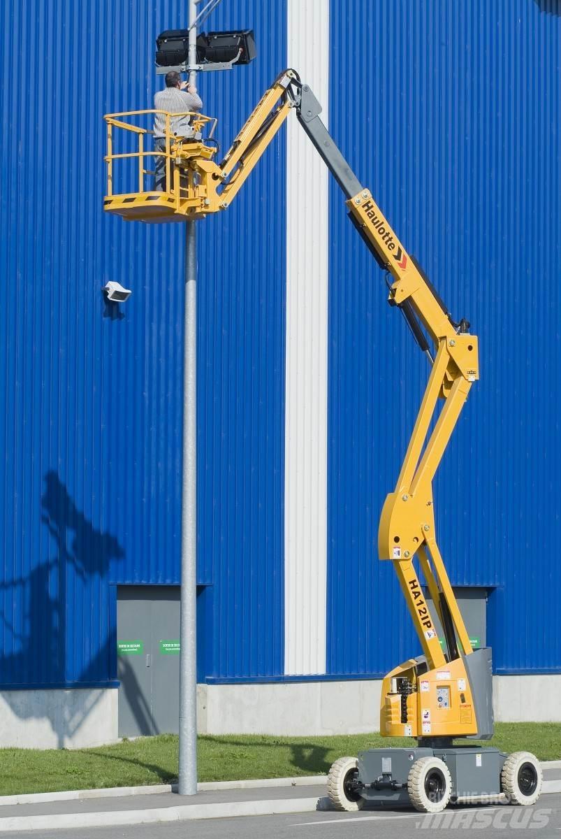 Haulotte HA12IP Nacele cu brat articulat
