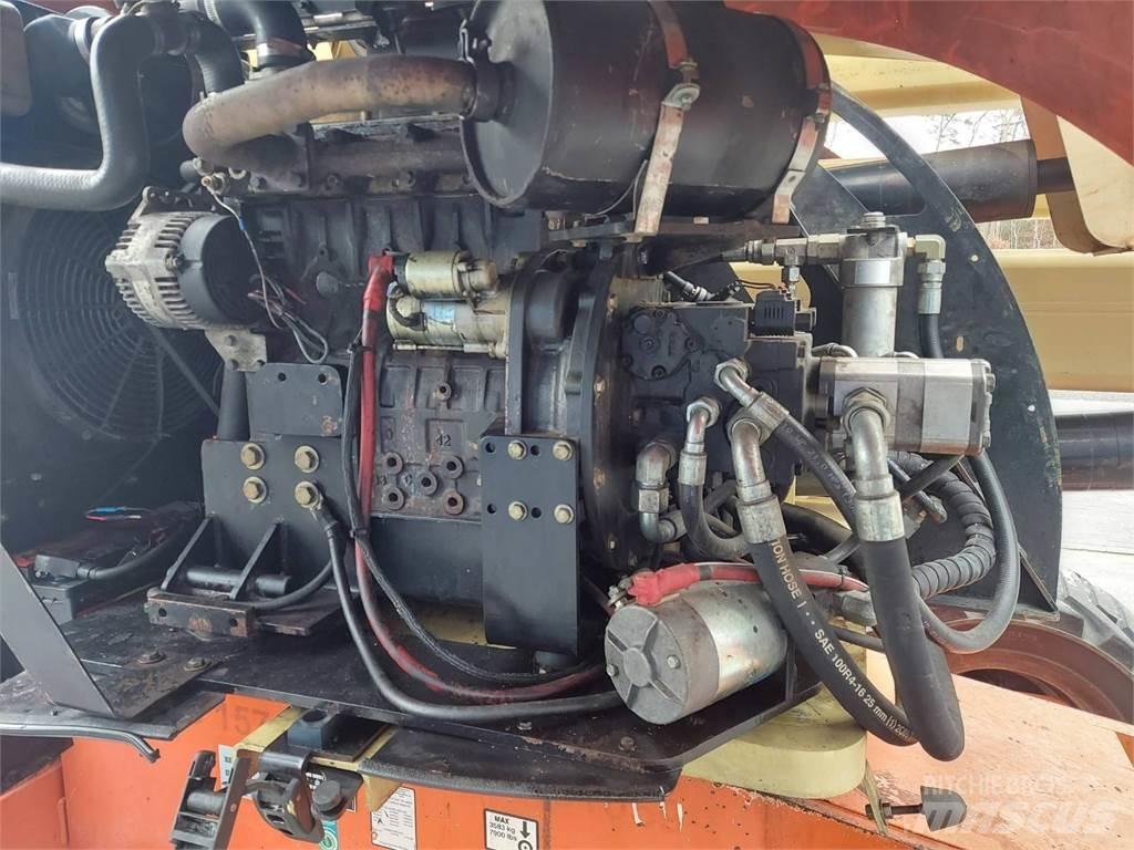JLG 450AJ Nacele cu brat articulat
