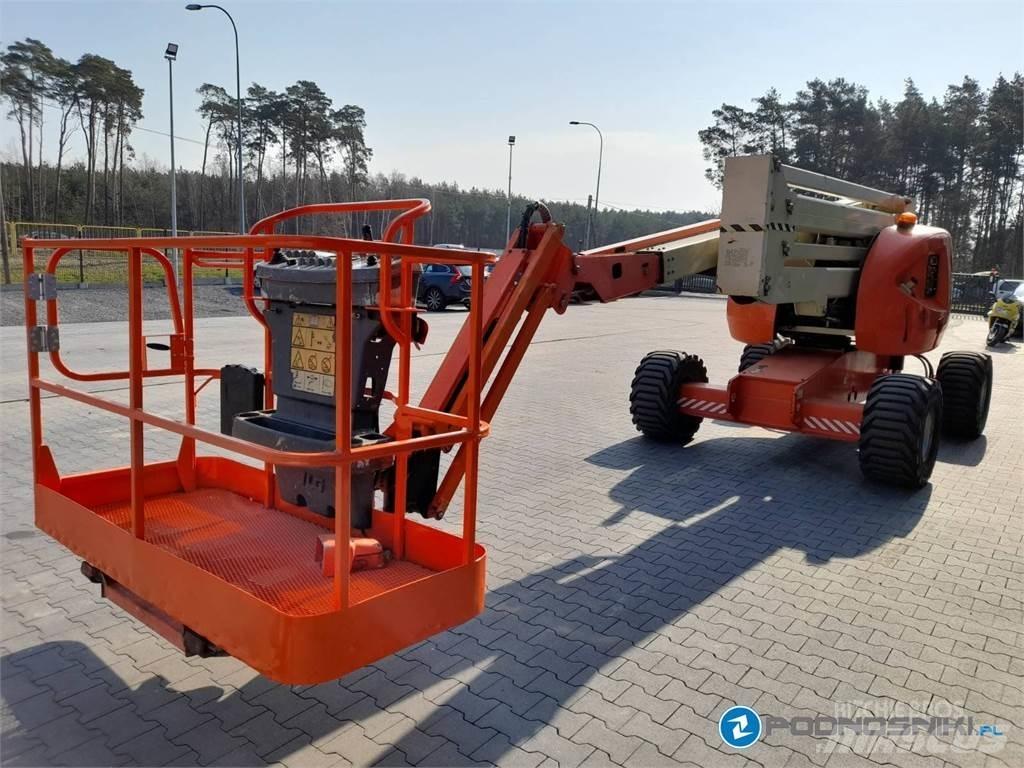 JLG 510AJ Nacele cu brat articulat