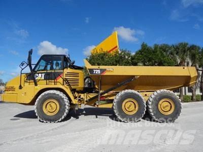 CAT 725 Transportoare articulate