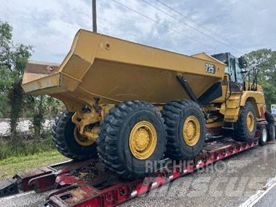 CAT 725 04A Transportoare articulate
