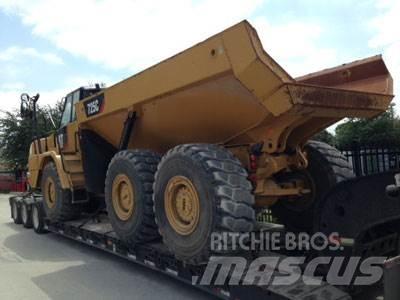 CAT 725C Transportoare articulate