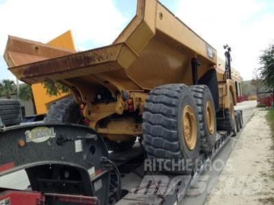CAT 725C Transportoare articulate