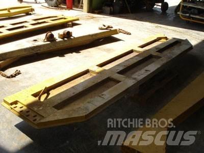CAT 740 Tailgate Alte componente