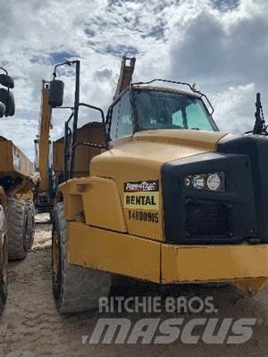 CAT 740B Transportoare articulate